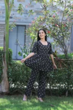 Black Twin Cord Set - Image 2