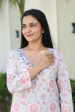 Lilac Floral Straight Suit Set - Image 2